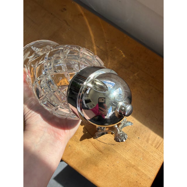 Late 20th Century Godinger Sillver Plate Candlestick With Crystal Hurricane Shade For Sale - Image 5 of 7