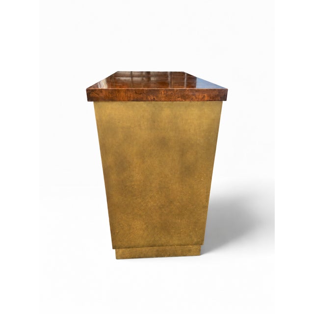 Brass Attributed Mastercraft Brass & Burl Wood Bar Cabinet / Dry Bar, 1970s For Sale - Image 8 of 14
