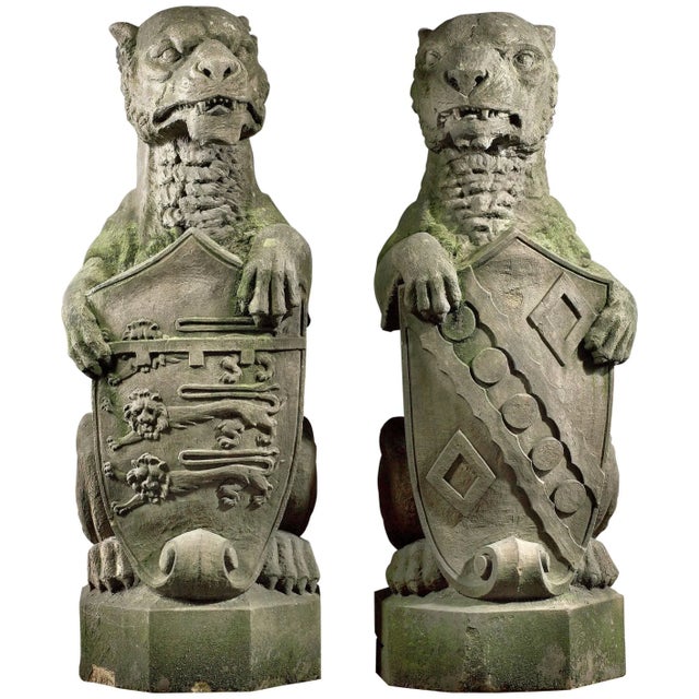 Stone 19th Century English Finials Carved as Heraldic Lions, Set of 2 For Sale - Image 7 of 7
