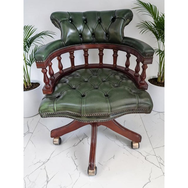 Vintage Chesterfield Style Captain's Swivel Desk Chair in Green Leather, 1980s For Sale - Image 12 of 18