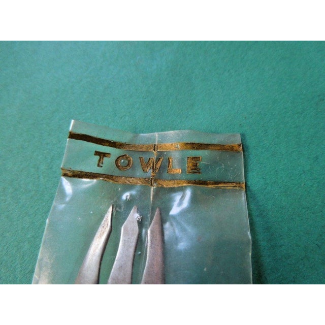 Offered is a STERLING SILVER TOWLE OLD COLONIAL 6-1/4'' SEAFOOD COCKTAIL FORK. It measures: 6-1/4'' and weighs...
