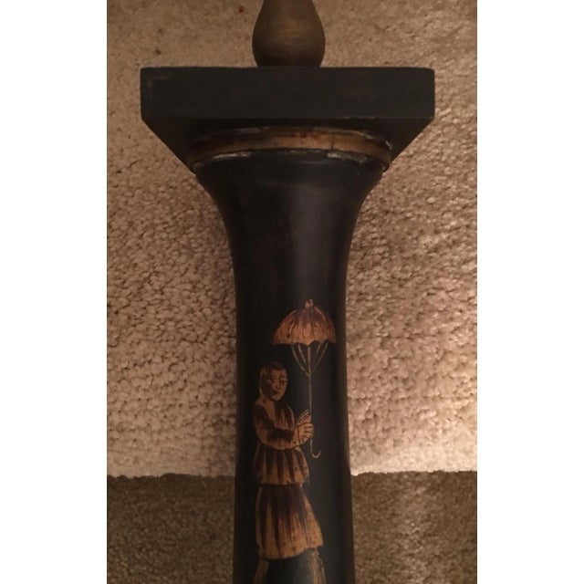 Hand-Painted Black Wooden Chinoiserie Lamp For Sale - Image 4 of 12