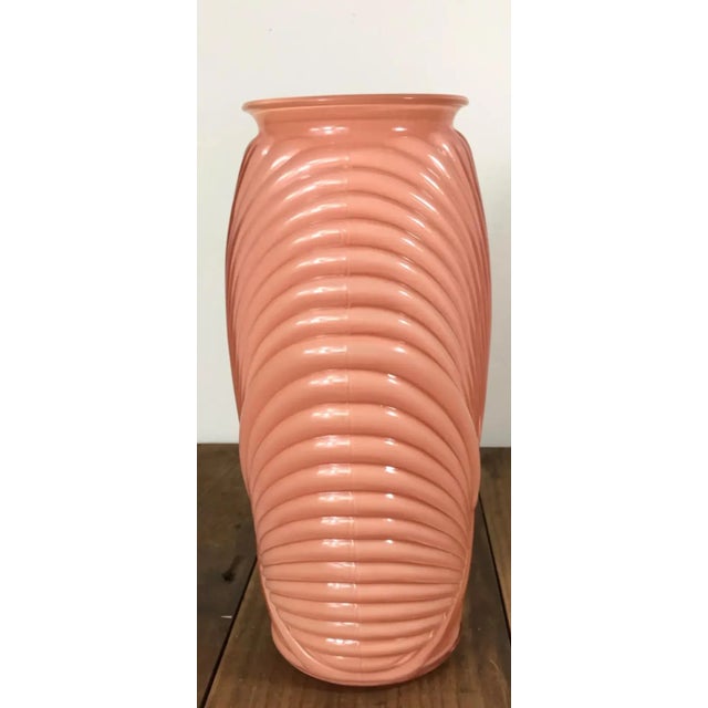 Anchor Hocking Vintage Art Deco Revival Bold Peach Pressed Glass Vase - Stunning Piece of Art Deco Revival For Sale - Image 4 of 4