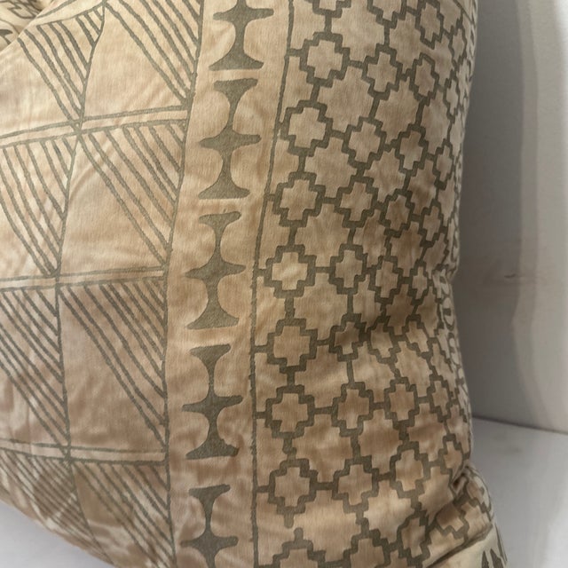 Fortuny Fortuny Ashanti Pattern Down Cushion For Sale - Image 4 of 13