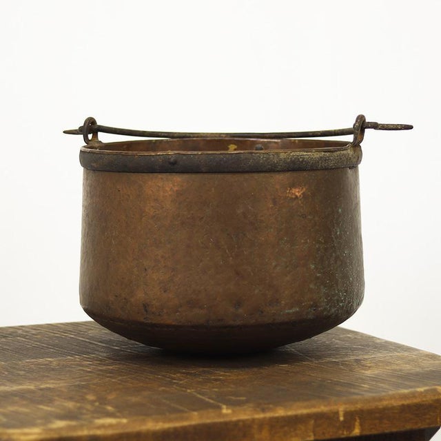 Copper Large 19th Century Hammered Copper Kettle / Pot For Sale - Image 8 of 11