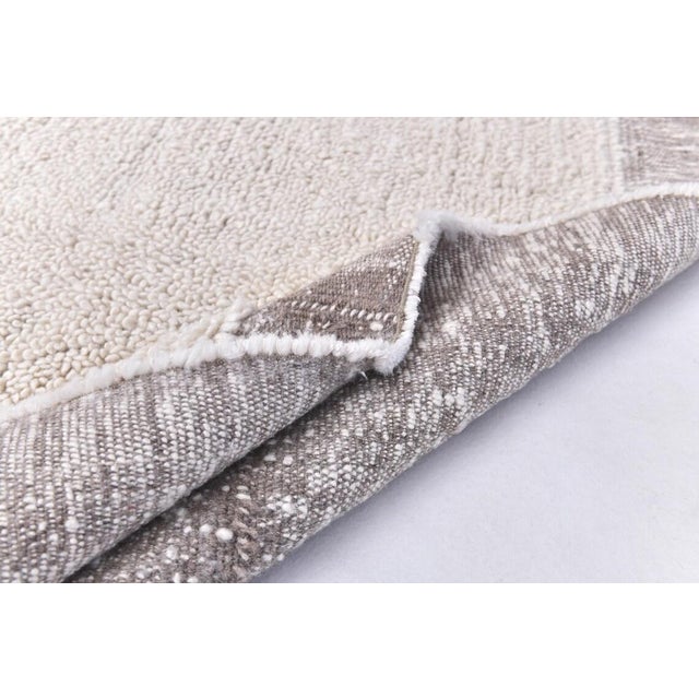 They add warmth, bring softness to minimalist spaces and add a modern touch to traditional decors. Make a difference with...