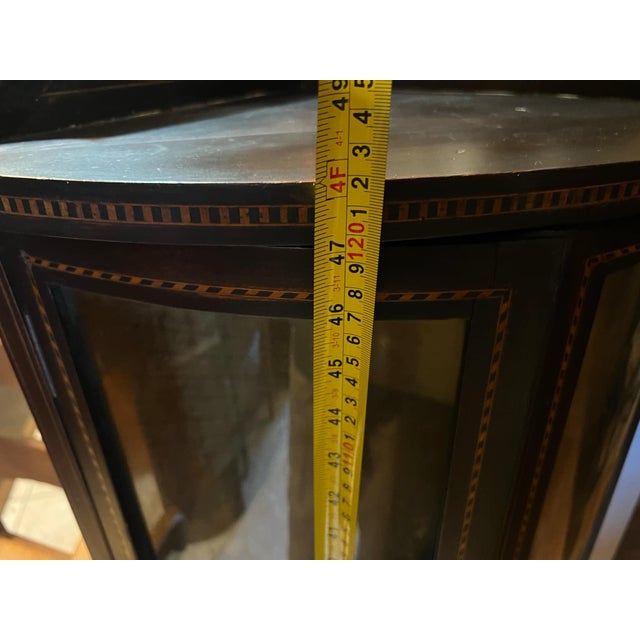 Antique Early 20th Century Edwardian Style Mahogany Inlaid Bow Front Corner Display Cabinet For Sale - Image 14 of 18