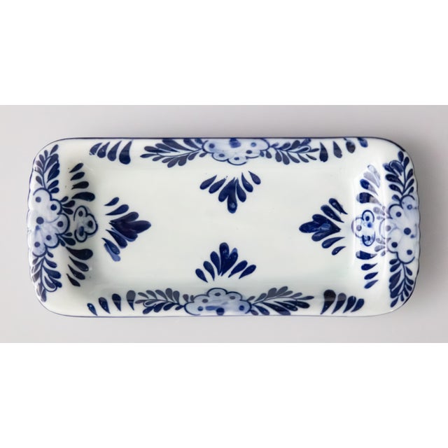 Ceramic Vintage Dutch Delft Blue & White Floral Jewelry Dresser Tray Vide-Poche For Sale - Image 7 of 7