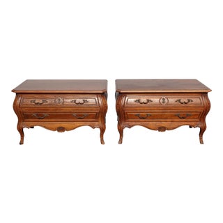 Pair Vintage French Style Bombay Bombe Nightstands Drexel Heritage Commode Chest For Sale