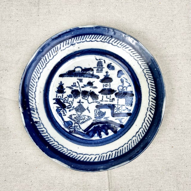 Antique Chinese Export Blue Willow Canton Dish For Sale - Image 4 of 11
