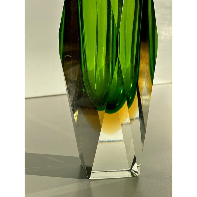 Vintage Green Vase in Murano Glass, by Flavio Poli for Seguso, 1960s For Sale - Image 6 of 8