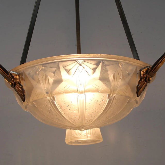 Muller Frères Art Deco Crystal Glass Ceiling Lamp by Muller Frères, 1930s For Sale - Image 4 of 11