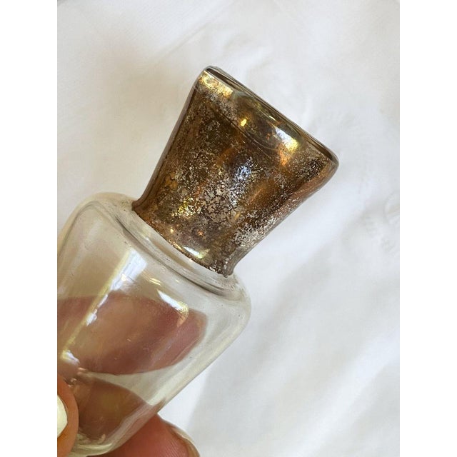 1970s 22k Gold Ruby Red Venetian Murano Glass Decanter With 5 Tumblers - 6 pcs For Sale - Image 9 of 10