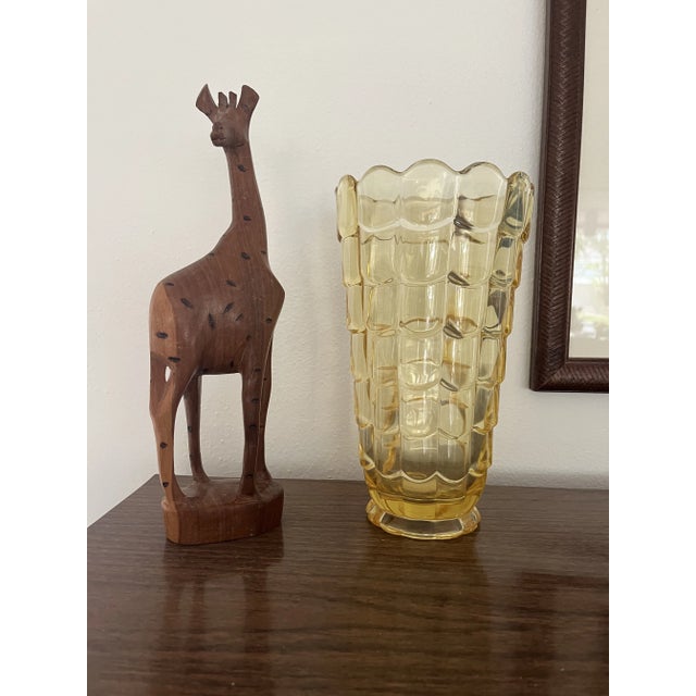Mid-Century Modern Cambridge/Manderin Gold Pressed Glass Vase in the Cascade Pattern Circa 1949-58 For Sale In Orlando - Image 6 of 8