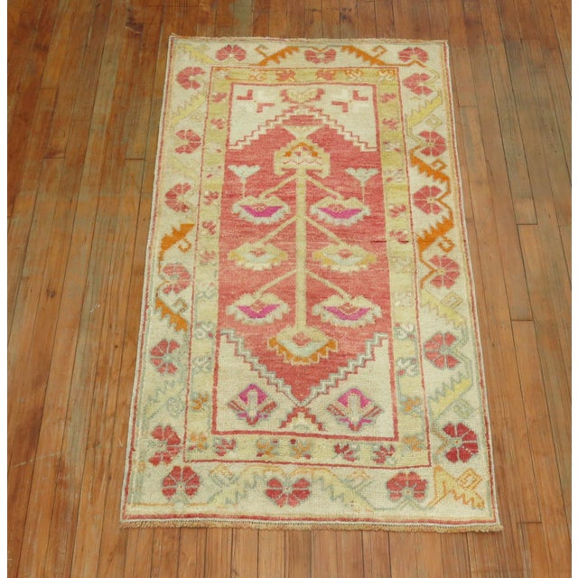 Vintage Turkish Anatolian Rug For Sale In New York - Image 6 of 6