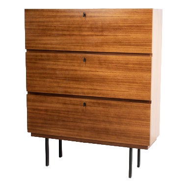 Chest of Drawers in Teak For Sale