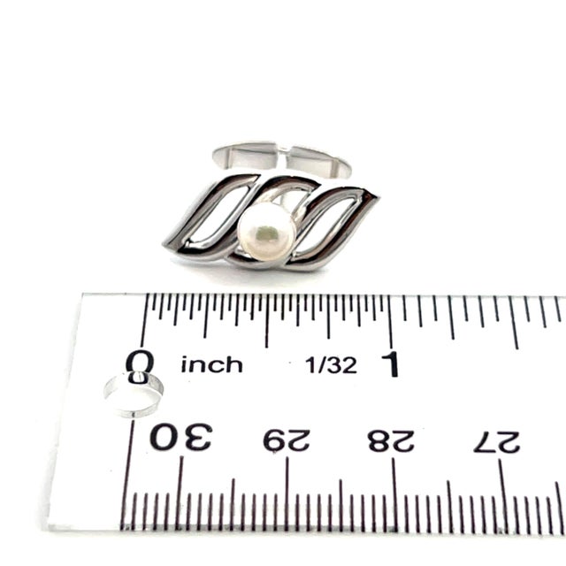 White 1990s Pair of Mikimoto Estate Akoya Pearl Mens Cufflinks 6 mm Silver For Sale - Image 8 of 11