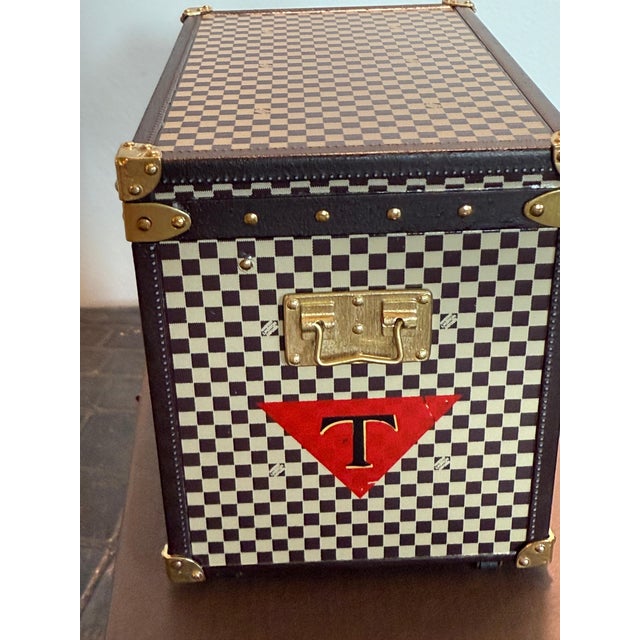 Brown Louis Vuitton Limited Edition Paperweight, Mini Vuitton Jewelry Box in the Shape of a Trunk, 2012 For Sale - Image 8 of 18