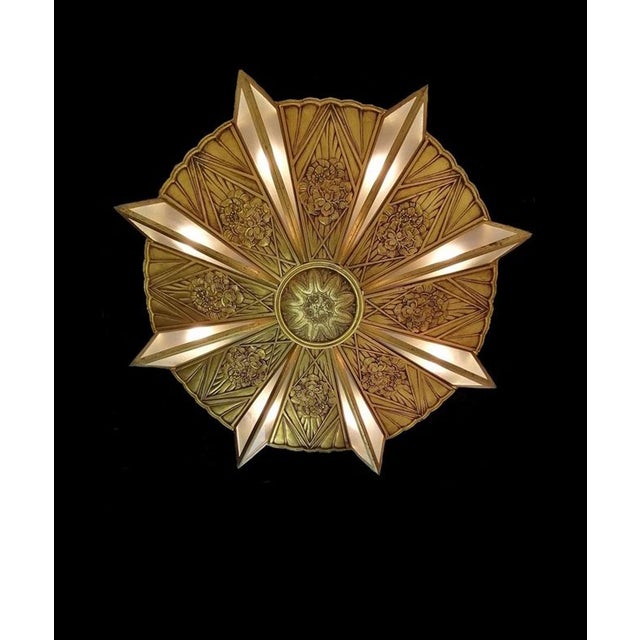 French Art Deco Lamp in Gilded Bronze, 1920s For Sale - Image 3 of 5