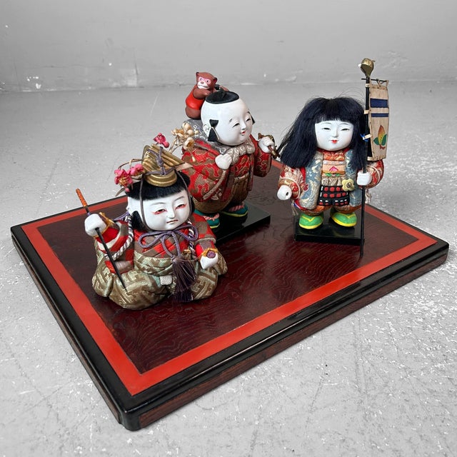 Japanese Palace Figurines, 1960s, Set of 3 For Sale - Image 4 of 18