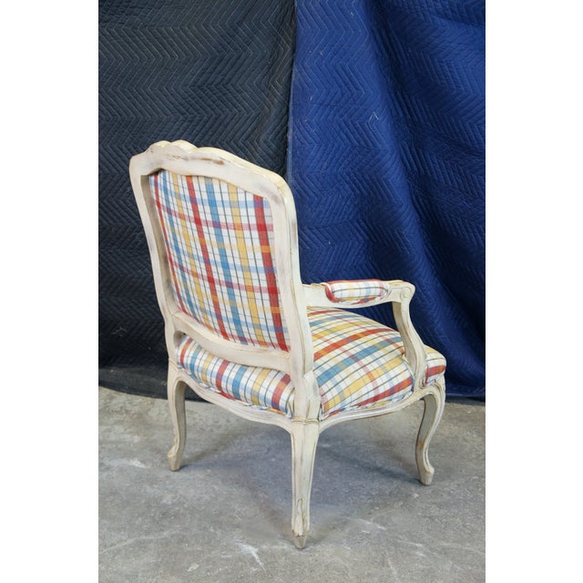 Mid 20th Century Vintage French Provincial Louis XV Fauteuil Plaid Library Lounge Armchair For Sale - Image 6 of 11