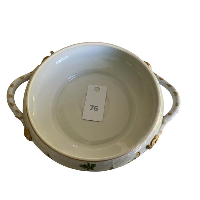 Herend Rothschild Bird 11" Round Covered Vegetable Bowl Porcelain 90/Ro Made in Hungary For Sale In Palm Springs - Image 6 of 7
