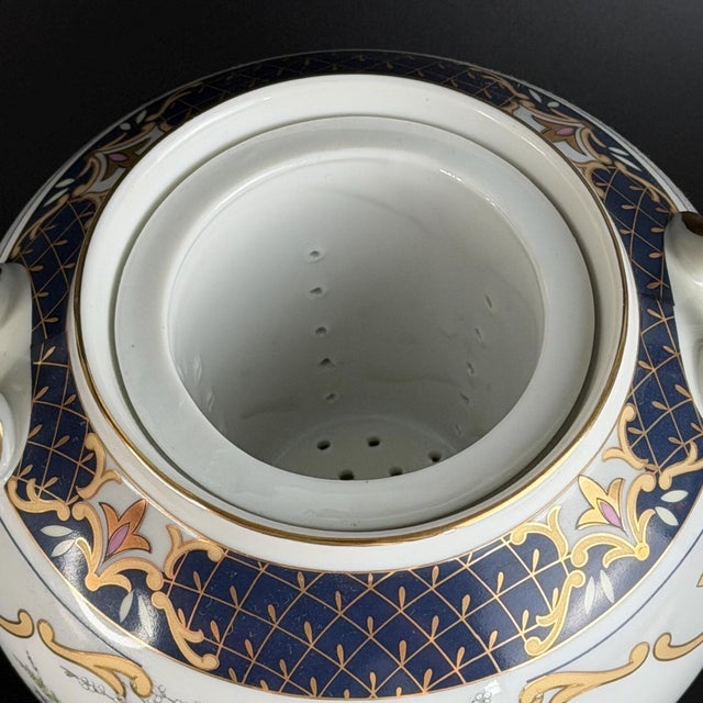 Japanese Lithophane Geisha Tea Set for Six from Maruko, 1960s, Set of 21 For Sale - Image 11 of 17