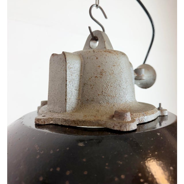 Industrial Black Enamel and Cast Iron Cage Pendant Light from Elektrosvit, 1960s For Sale - Image 9 of 18