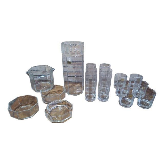 Vintage French Beverage Set in Glass from Luminarc, 1970s, Set of 17 For Sale