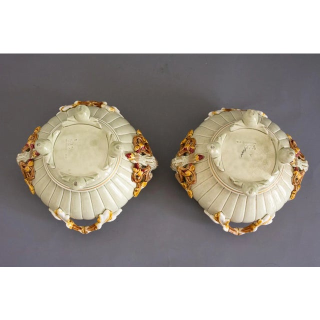 Majolica Cache Pots of Swallows from Sarreguemines, 1880s, Set of 2 For Sale - Image 3 of 12