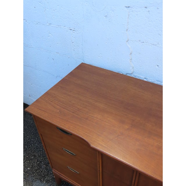 Kent Coffey Parkway Mid Century Modern Low Long Dresser Bathroom Vanity 6385 For Sale - Image 12 of 16