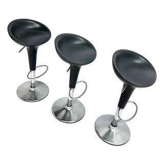 1990s Modern Magis "Bombo" Adjustable Swivel Bar Stools by Stefano Giovannoni - A Pair For Sale