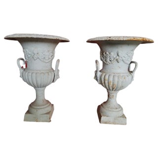 Iron Garden Medici Vases, 1950s, Set of 2 For Sale