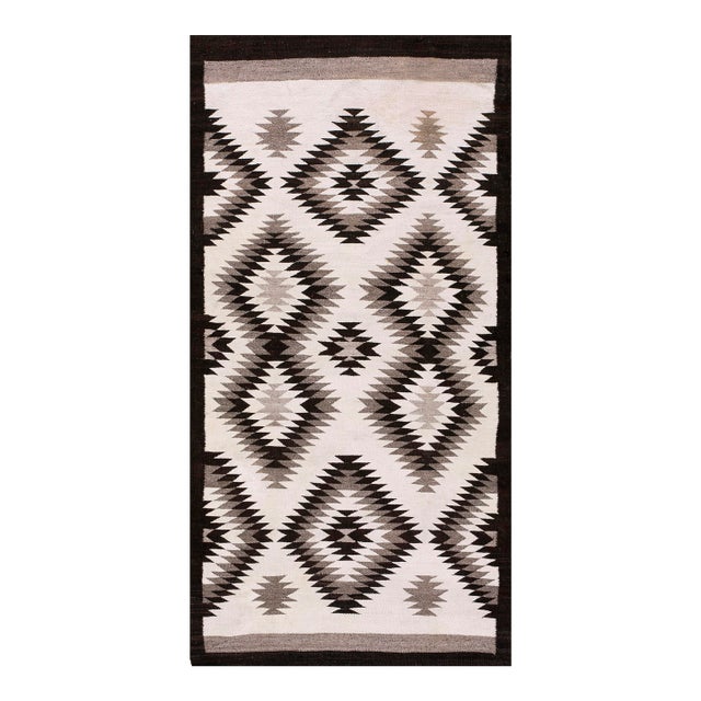 1930s White Diamond Antique American Navajo Carpet 3'3'' X 6'4'' Flatweave Wool Rug For Sale