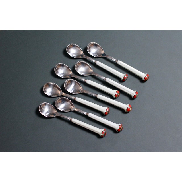 1970s Boho Chic Denby Regency White Jewel Flatware - Large Spoon or Soup Spoon For Sale - Image 4 of 13