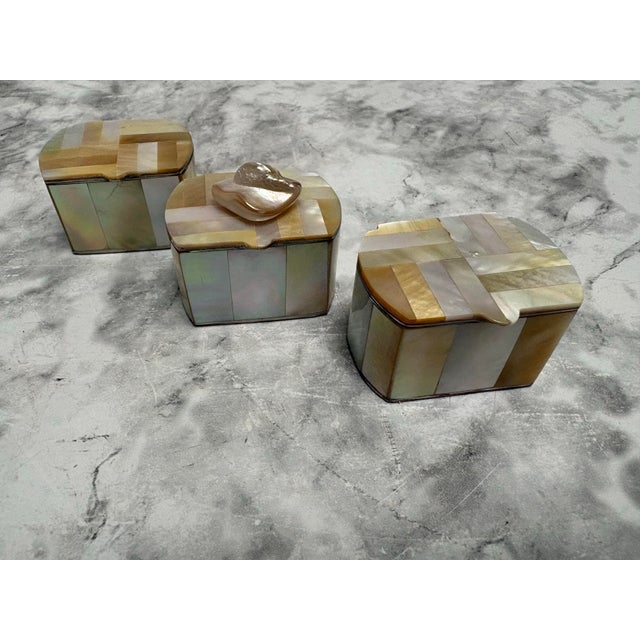 Vintage Set of Three Mother of Pearl Trinket Boxes For Sale - Image 4 of 8