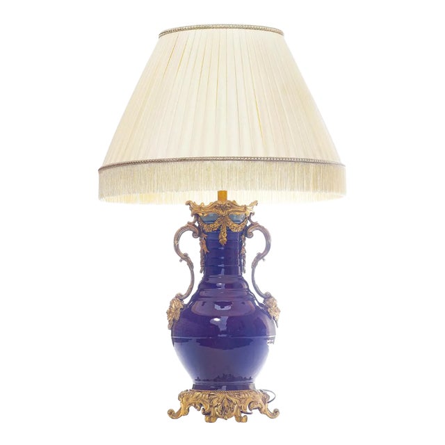 19th C. French Doré Bronze Mounted Chinese porcelainLamp With Custom Silk Shade For Sale