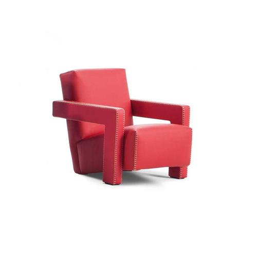 Armchair designed by Gerrit Thomas Rietveld in 1935. Relaunched in 2015. Baby version. Manufactured by Cassina in Italy....