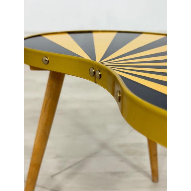 Mid-Century Kidney-Shaped Side Table or Plant Stand For Sale - Image 6 of 7