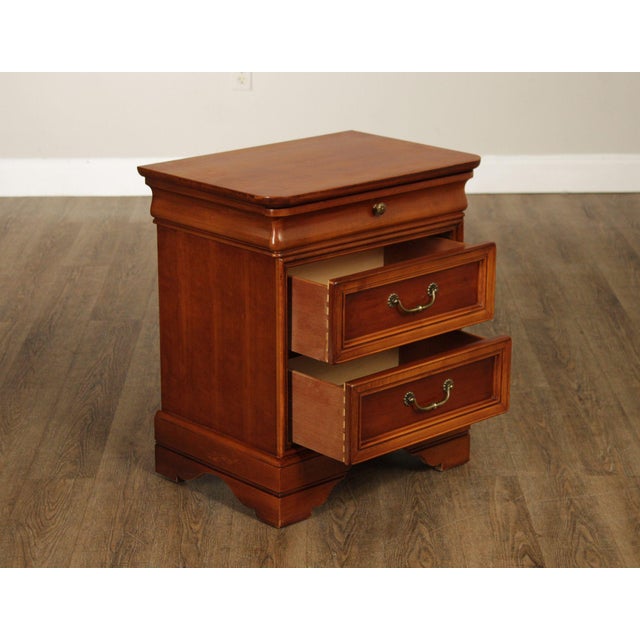 Late 20th Century Lexington 'Chez Michelle' Pair Of Cherry Louis Philippe Style Three-Drawer Nightstands For Sale - Image 5 of 18