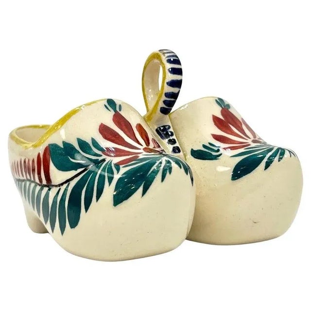 Vintage French Hb Majolica Pottery Red Green Cream Clogs Salt & Pepper Holder For Sale - Image 13 of 13
