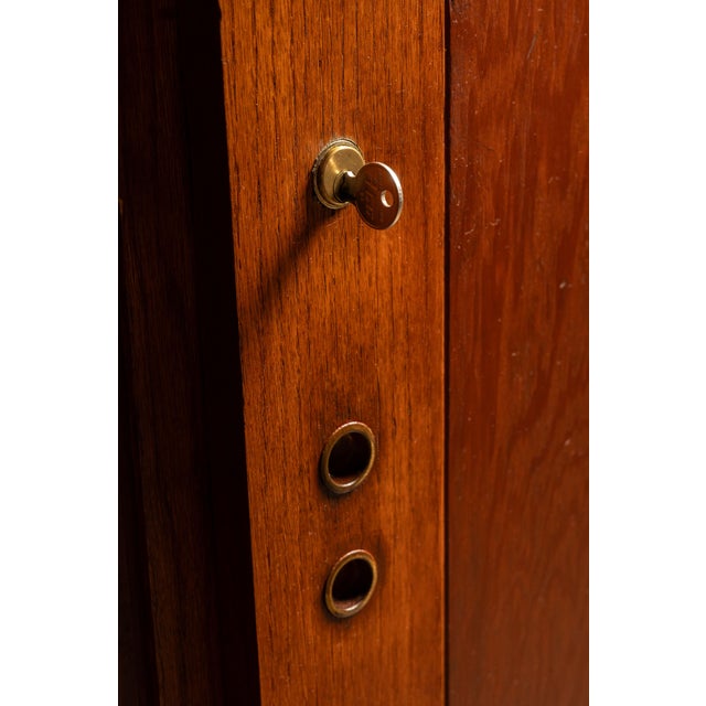 1900s–1910s Wood and Glass Commercial Display Cabinet For Sale - Image 11 of 13