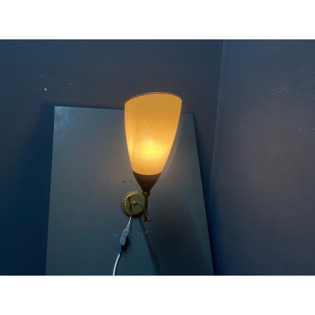 Italian Glass & Brass Wall Sconces in the style of Stilnovo, 1960s, Set of 2 For Sale - Image 11 of 12