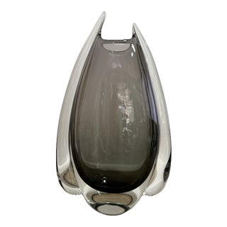 Global Views Italian Hand Blown Glass Fin Vase Retail $1950 For Sale