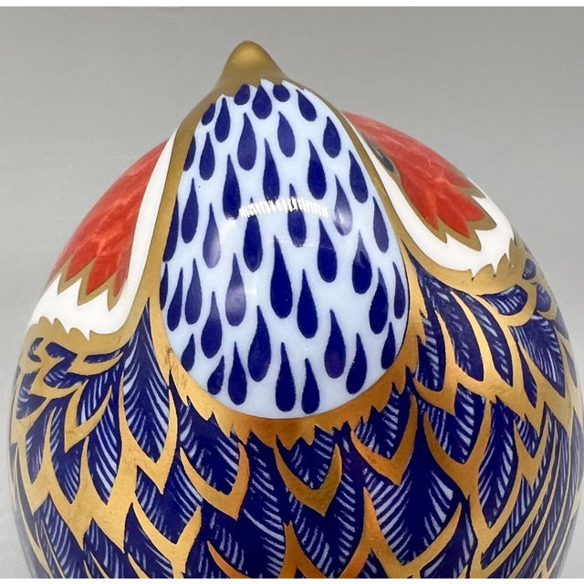 Royal Crown Derby Robin Paperweight – English Bone China / Imari Style – 1997 Robin Nesting For Sale - Image 12 of 14