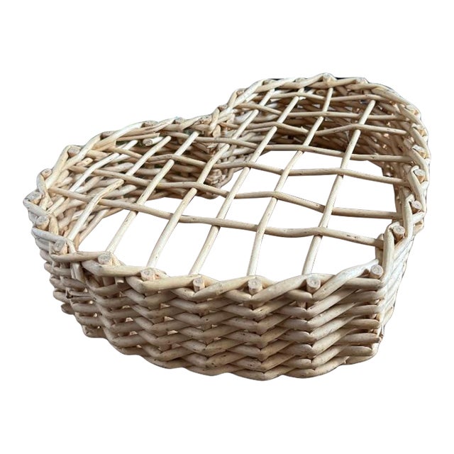 Natural Bohemian Handmade Rattan Heart Shaped Basket, Wall Decor For Sale