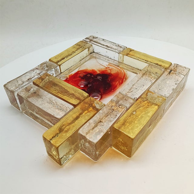 Toni Zuccheri Large Vintage Ashtray in Hand Blown Artistic Murano Glass by Toni Zuccheri, 1950s For Sale - Image 4 of 14