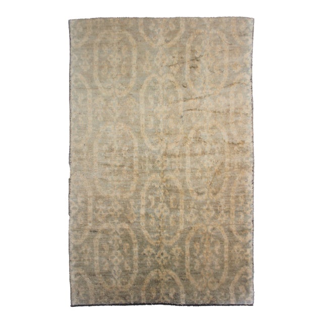 Hand Knotted Borderless Ikat Design Rug- 6′ × 9′ For Sale