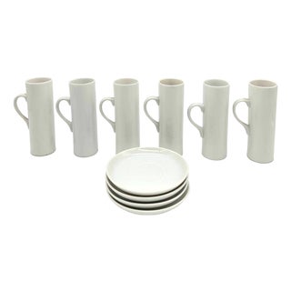 Mid 20th Century 6 Lagardo Tackett White Porcelain Espresso Demitasse Cups and 4 saucers - 10 pcs For Sale