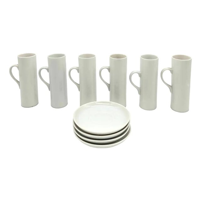 Mid 20th Century 6 Lagardo Tackett White Porcelain Espresso Demitasse Cups and 4 saucers - 10 pcs For Sale